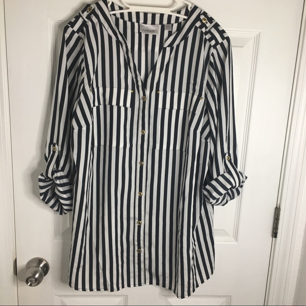 Avenue Button Down Blouse